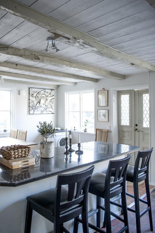Mullbaersgardens Bed And Breakfast Visby Exterior photo